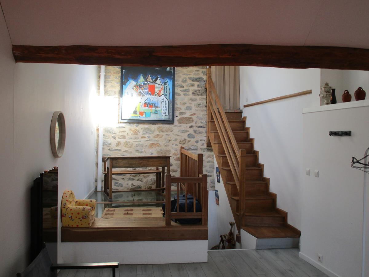 Gite Le Bourgneuf Fresnay-sur-Sarthe Bagian luar foto