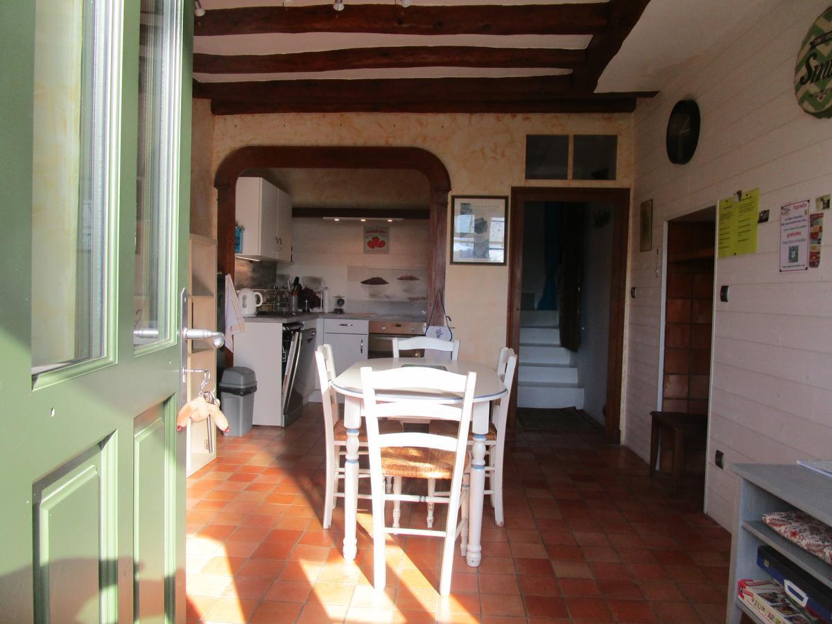 Gite Le Bourgneuf Fresnay-sur-Sarthe Bagian luar foto